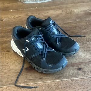 On Cloud Women’s Shoes